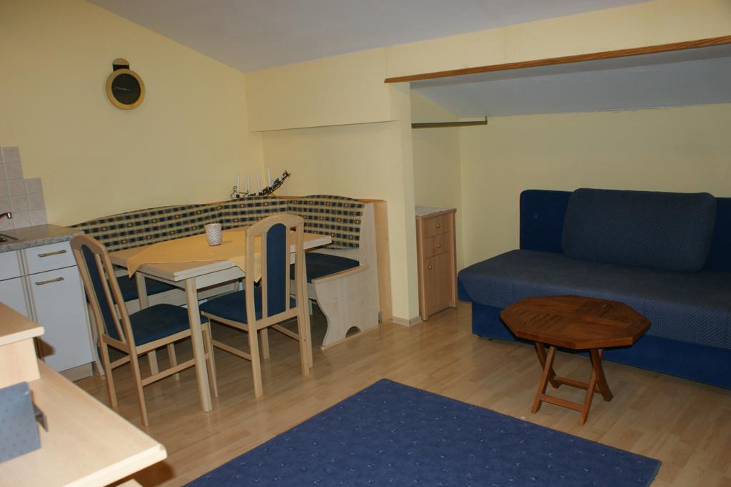 Gaestehaus Kuebler Екстер'єр фото