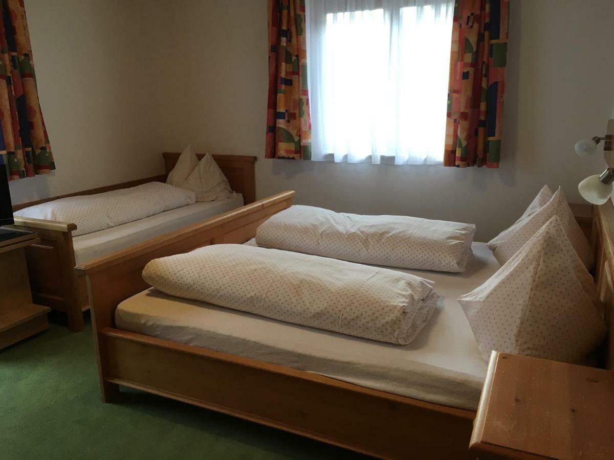 Gaestehaus Kuebler Екстер'єр фото
